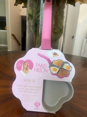 Paris Hilton Hot Pink Heart Fry Pan 8” Aesthetic Kitchen